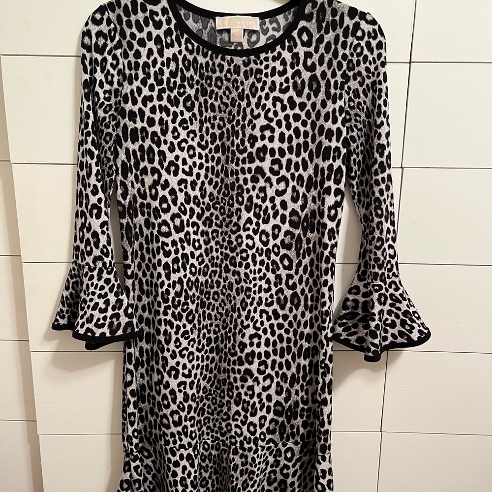 Michael Kors Leopard print dress with 3/4 Bell Sleeves size XS